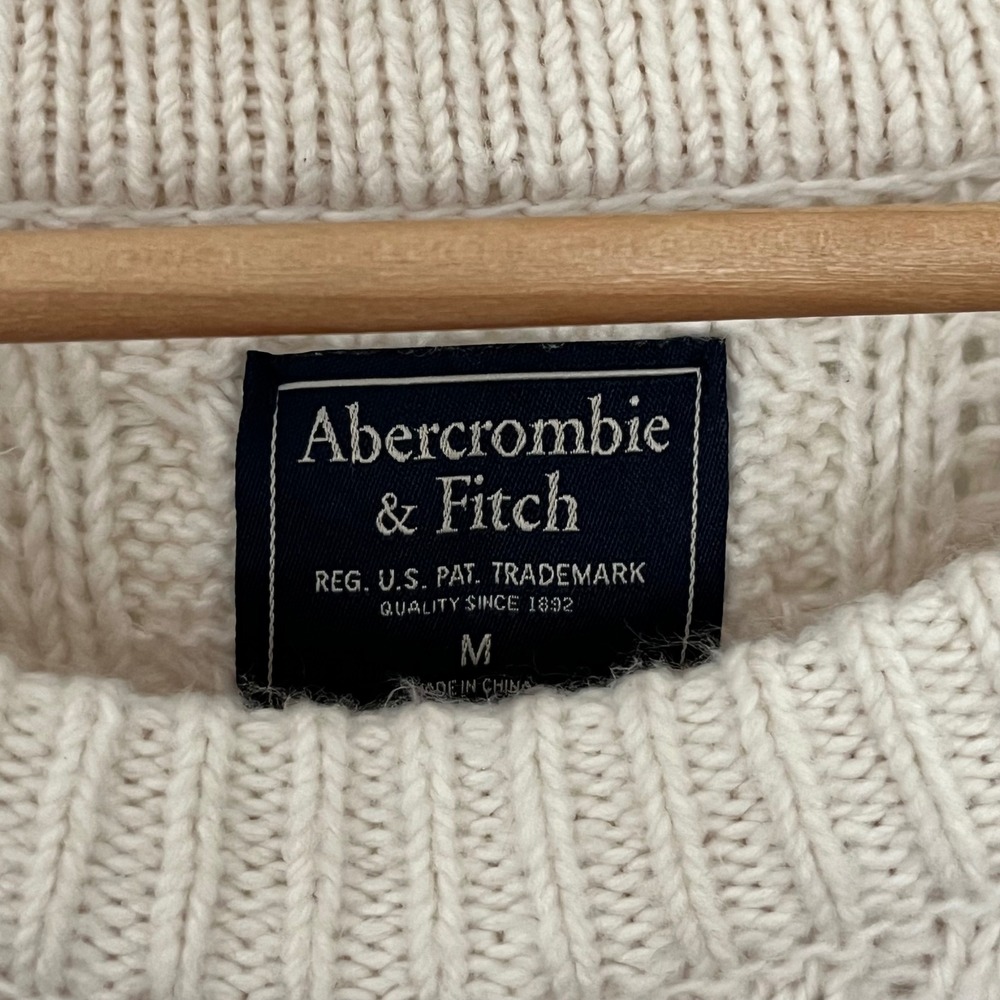 Abercrombie & Fitch Womens Cream Cable Knit Sweater Medium Cotton Blend Pullover - Picture 3 of 6